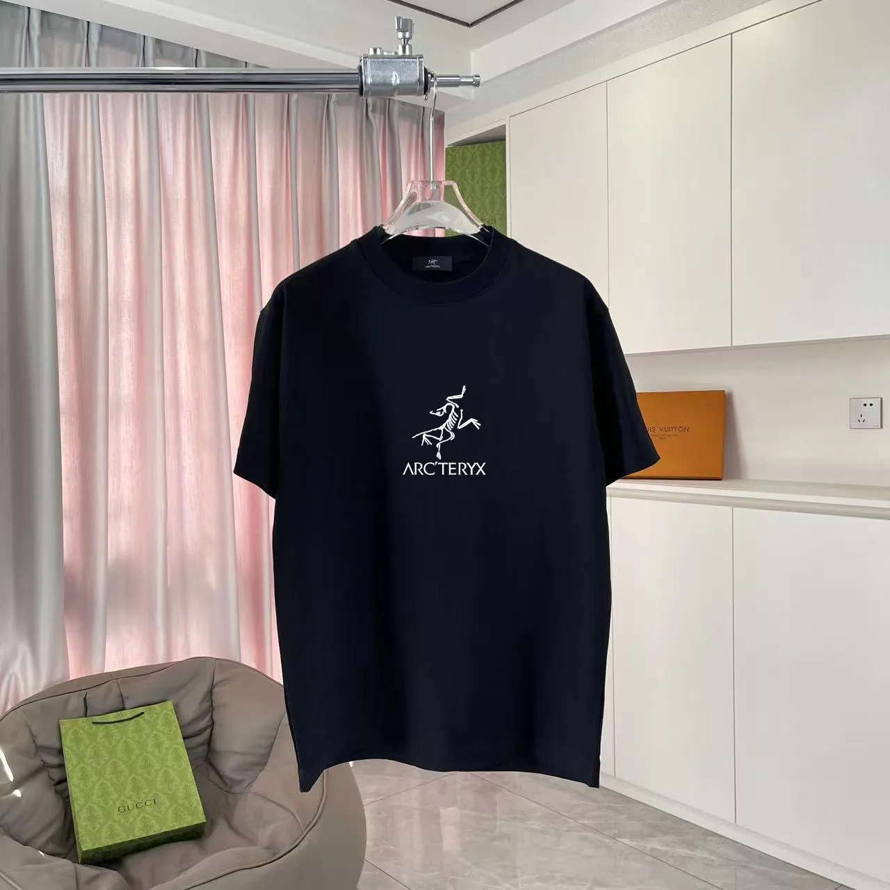 ARC'TERYX* 2025 New Arrival logo t g Same Style Size：S M L XL XXL ：Black White Pink Green